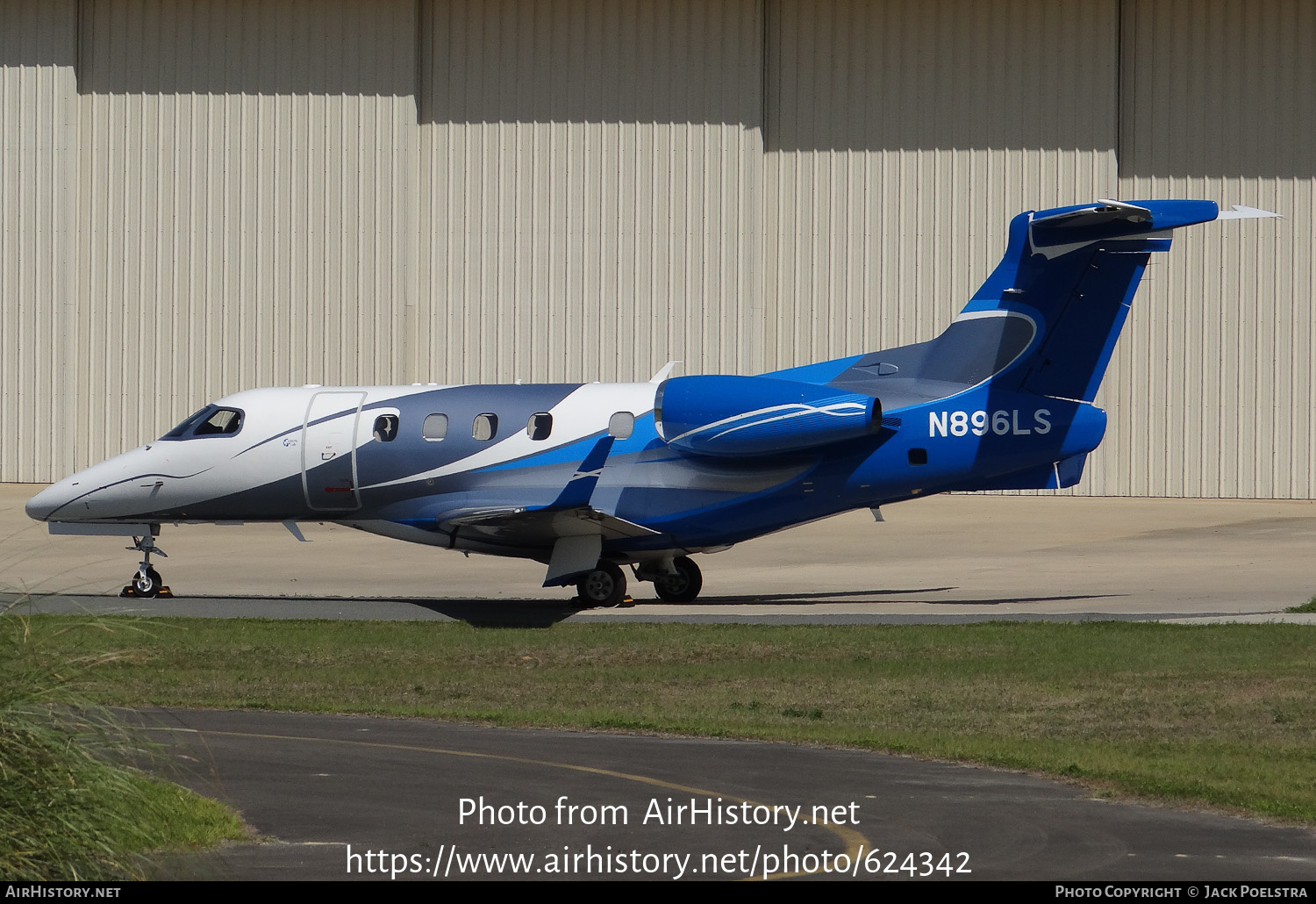 Aircraft Photo of N896LS | Embraer EMB-505 Phenom 300 | AirHistory.net #624342