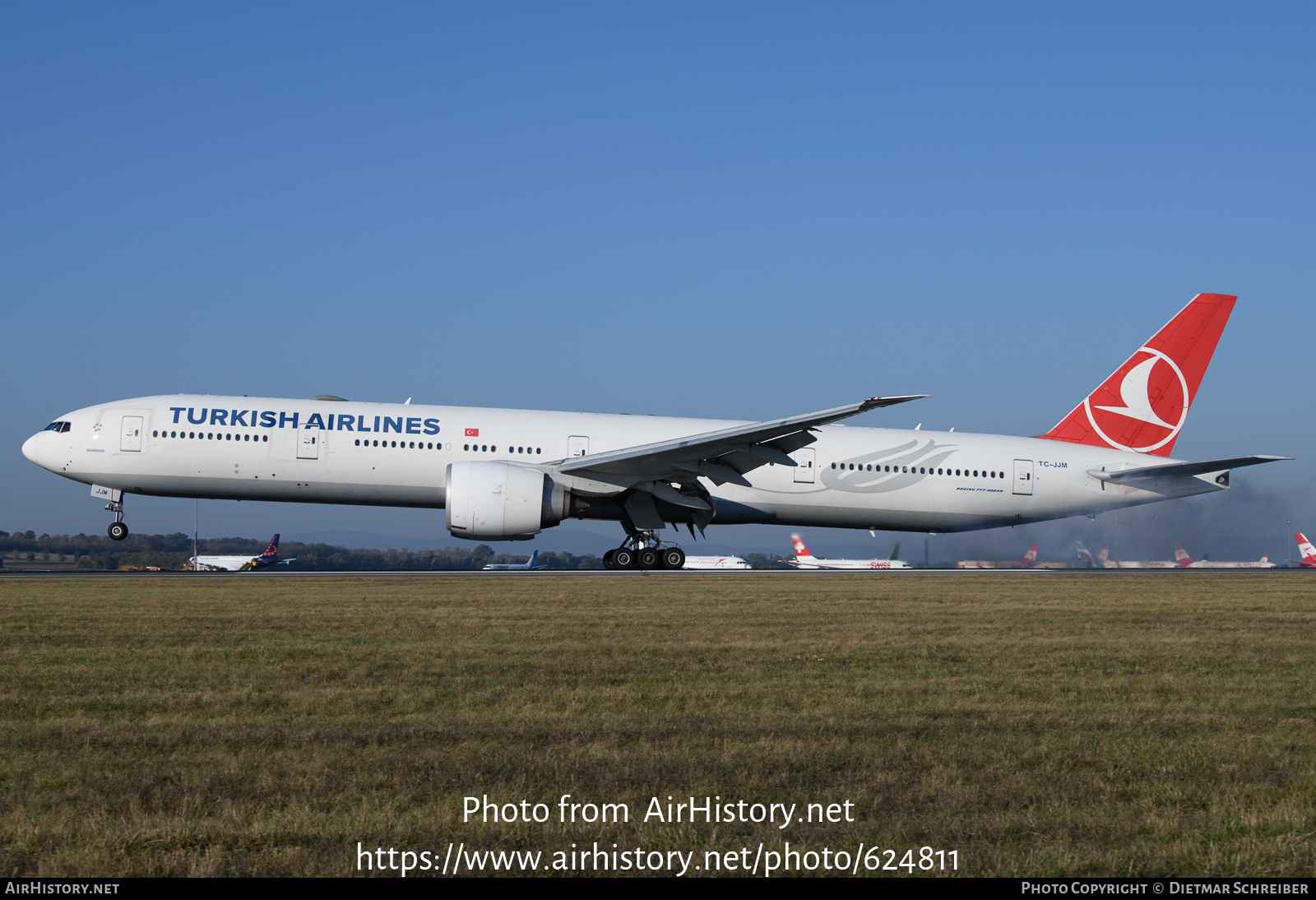 Aircraft Photo of TC-JJM | Boeing 777-3F2/ER | Turkish Airlines | AirHistory.net #624811