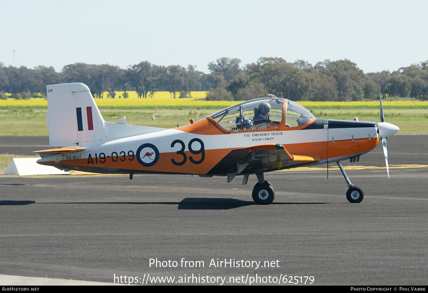 Aircraft Photo of VH-WCT / A19-039 | New Zealand CT-4A Airtrainer | Australia - Air Force | AirHistory.net #625179