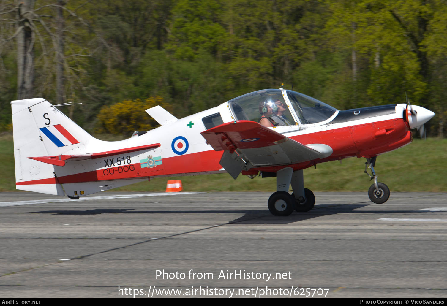 Aircraft Photo of OO-DOG | Scottish Aviation Bulldog T1 | AirHistory.net #625707