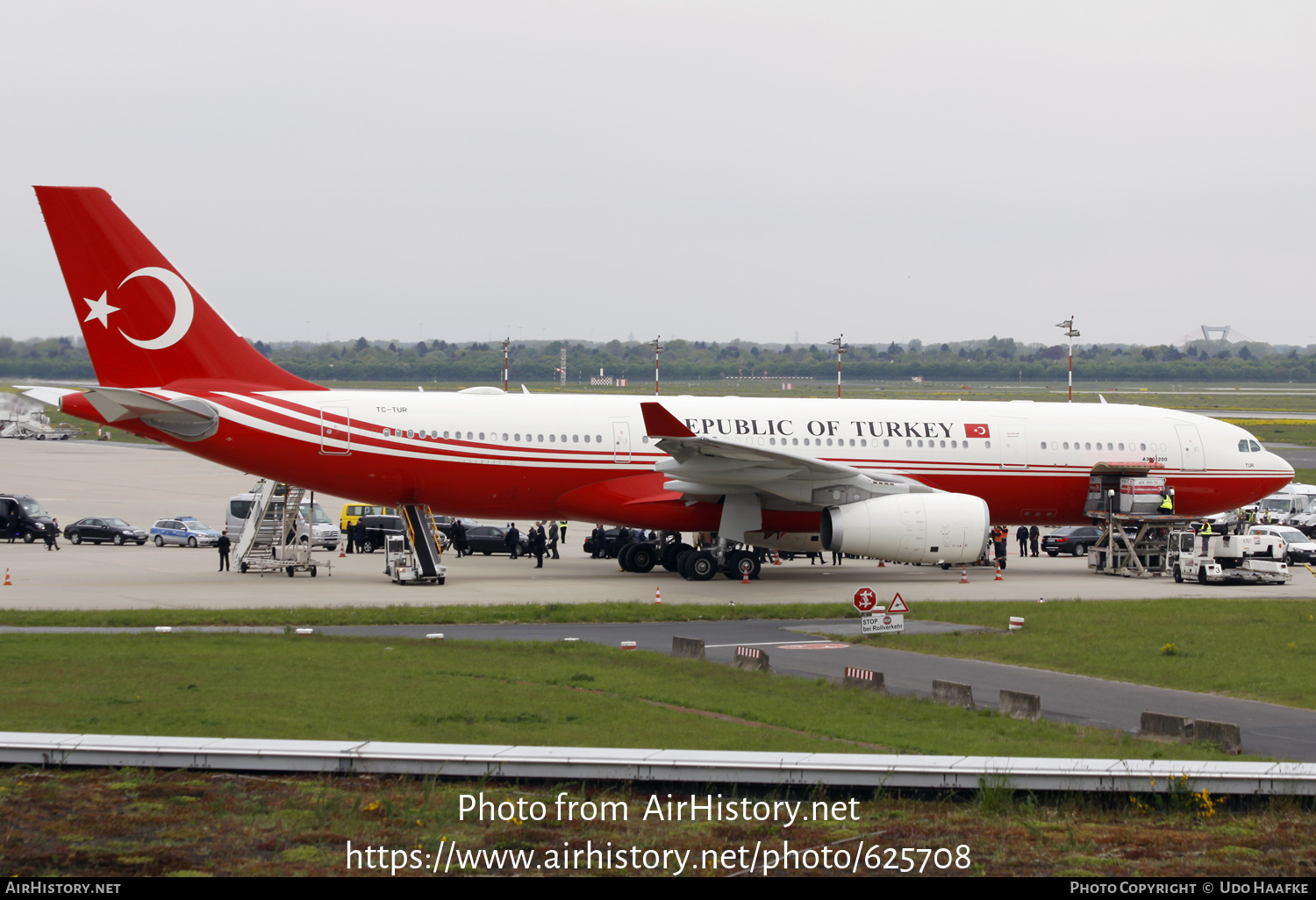 Aircraft Photo of TC-TUR | Airbus A330-243 | Turkey Government | AirHistory.net #625708