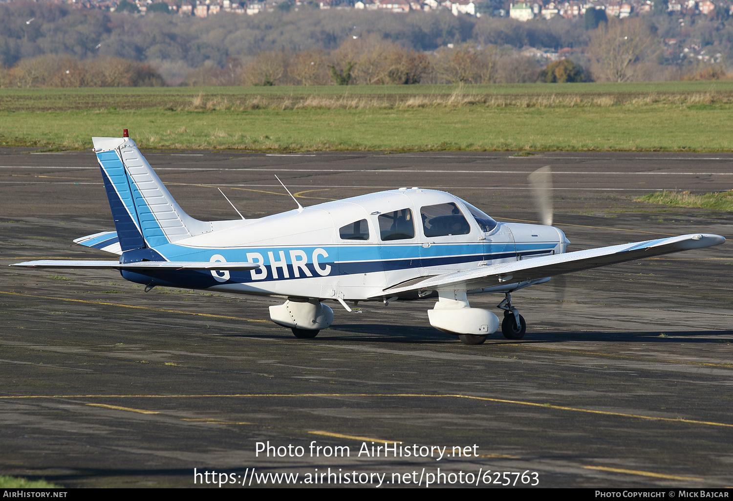 Aircraft Photo of G-BHRC | Piper PA-28-161 Warrior II | AirHistory.net #625763