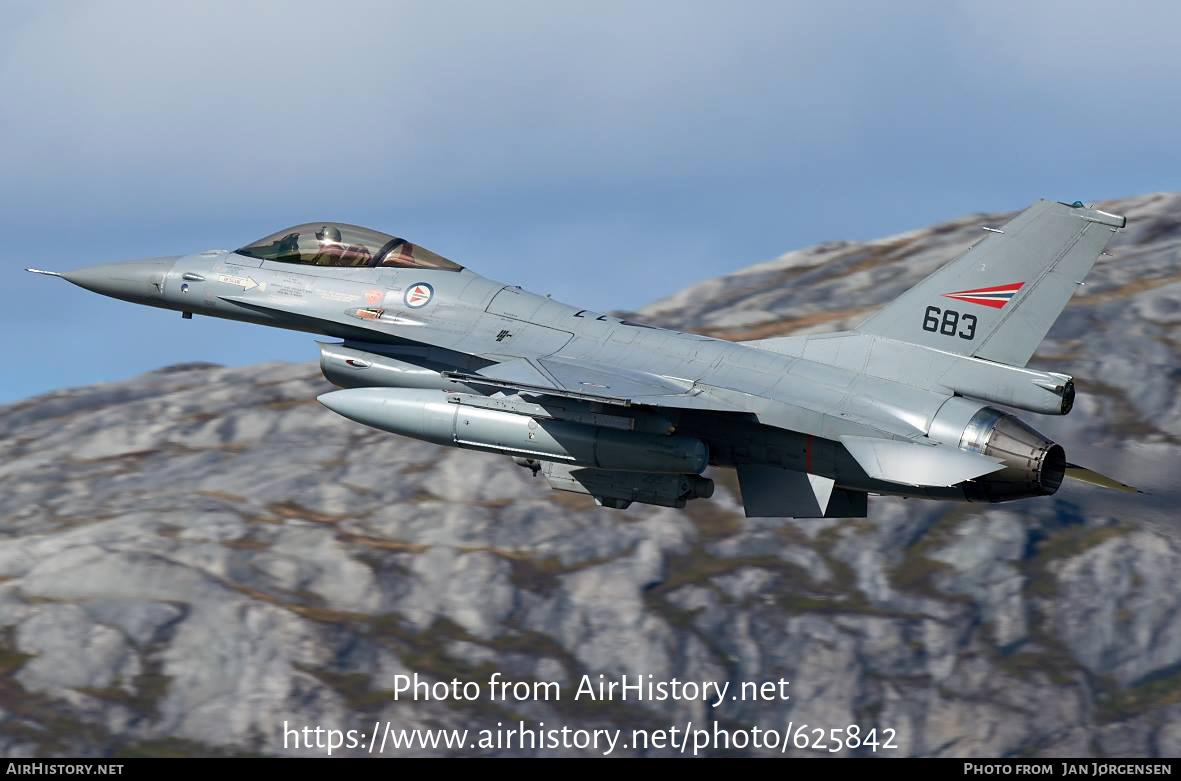 Aircraft Photo of 683 | General Dynamics F-16AM Fighting Falcon | Norway - Air Force | AirHistory.net #625842