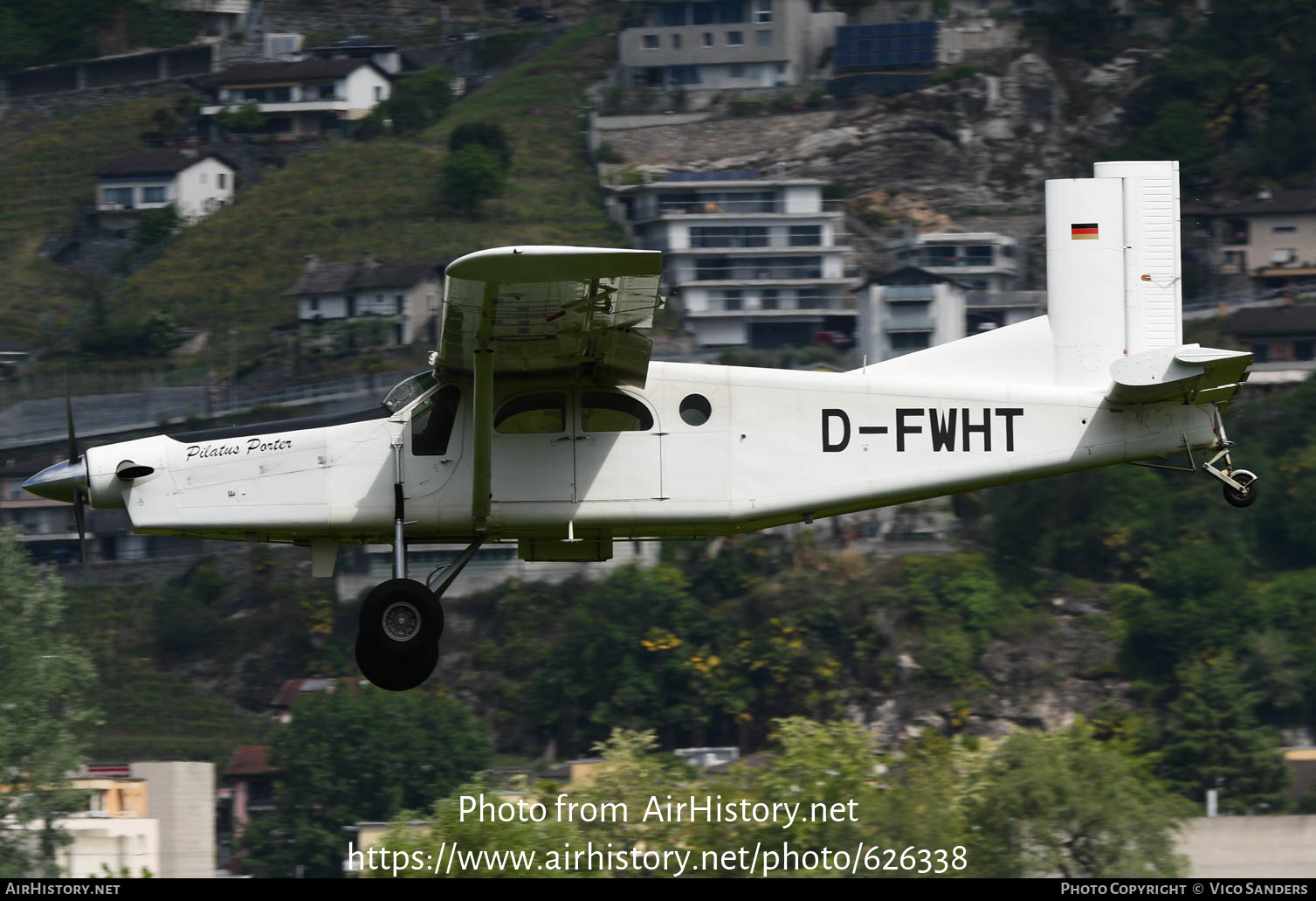 Aircraft Photo of D-FWHT | Pilatus PC-6/B2-H4 Turbo Porter | AirHistory.net #626338