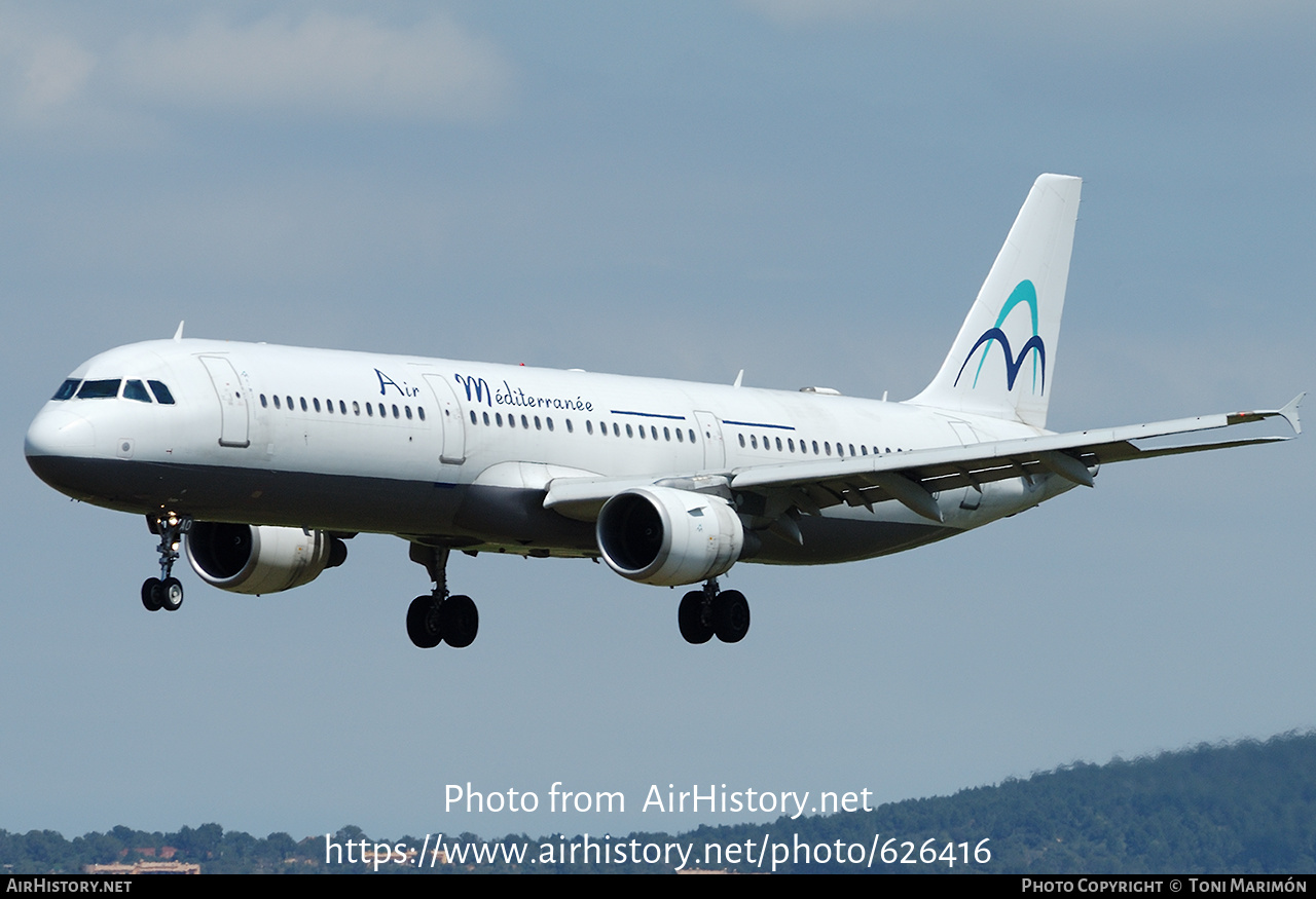 Aircraft Photo of F-GYAO | Airbus A321-111 | Air Méditerranée | AirHistory.net #626416