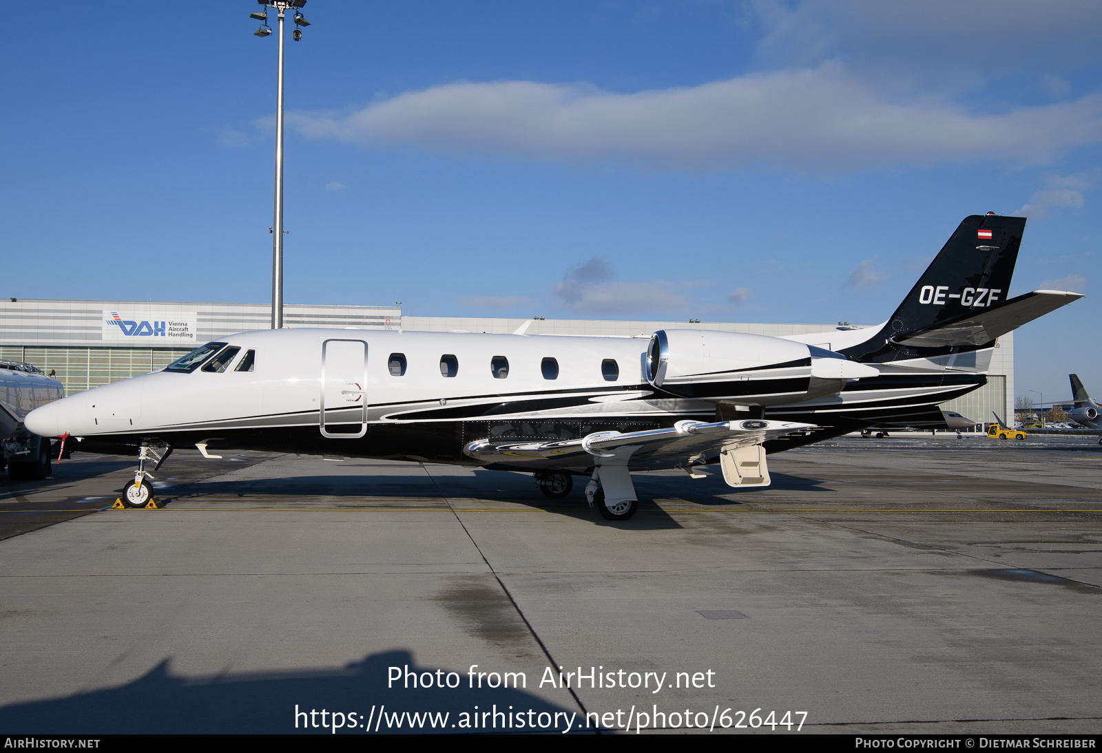 Aircraft Photo of OE-GZF | Cessna 560XL Citation XLS+ | AirHistory.net #626447