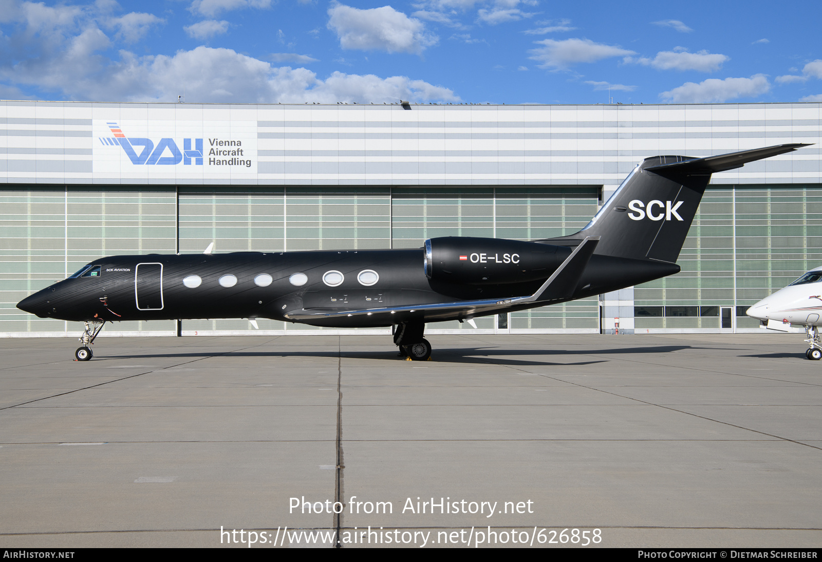 Aircraft Photo of OE-LSC | Gulfstream Aerospace G-IV-X Gulfstream G450 | SCK Aviation | AirHistory.net #626858