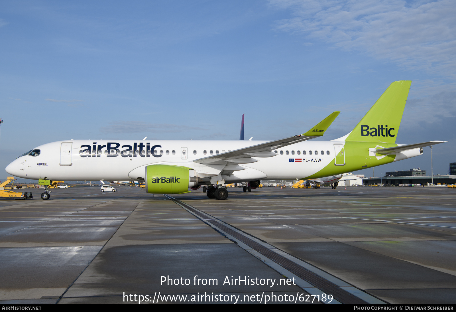 Aircraft Photo of YL-AAW | Airbus A220-371 (BD-500-1A11) | AirBaltic | AirHistory.net #627189