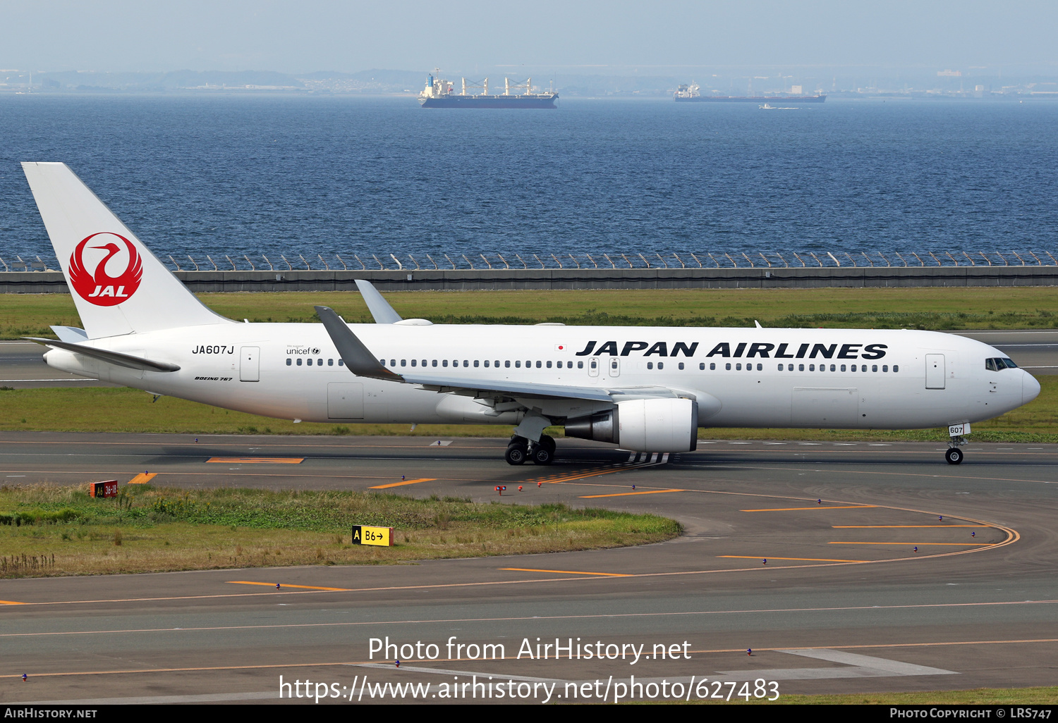 Aircraft Photo of JA607J | Boeing 767-346/ER | Japan Airlines - JAL | AirHistory.net #627483