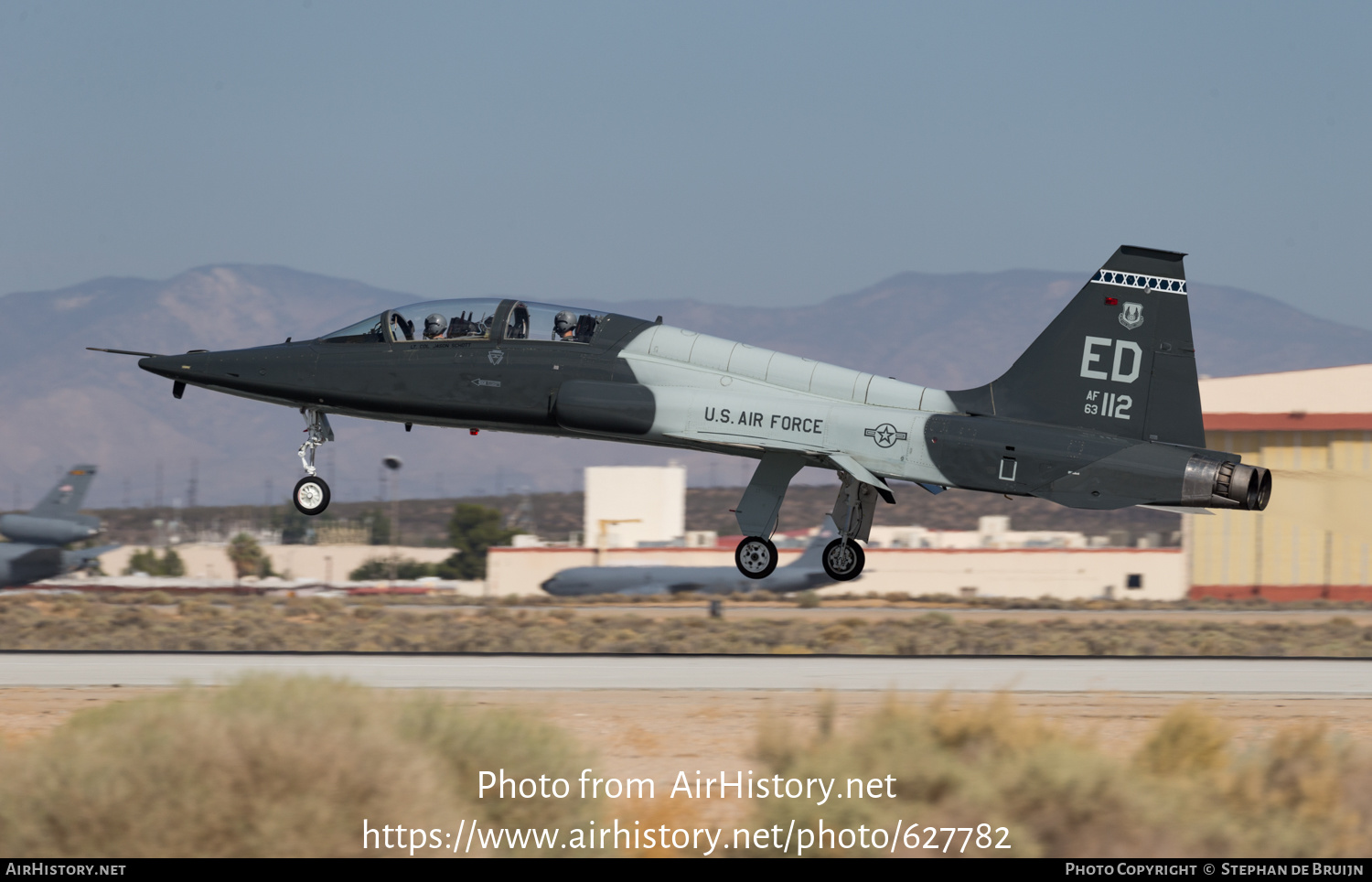 Aircraft Photo of 63-8112 / AF63-112 | Northrop T-38C Talon | USA - Air Force | AirHistory.net #627782