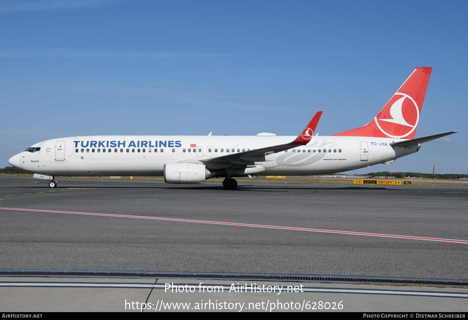 Aircraft Photo of TC-JYA | Boeing 737-9F2/ER | Turkish Airlines | AirHistory.net #628026