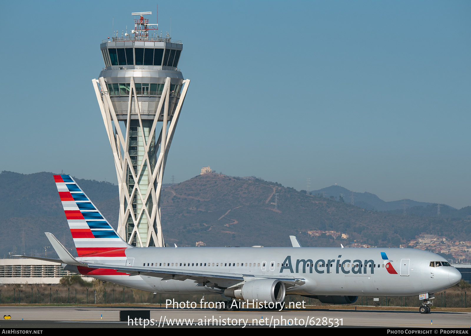 Aircraft Photo of N392AN | Boeing 767-323/ER | American Airlines | AirHistory.net #628531