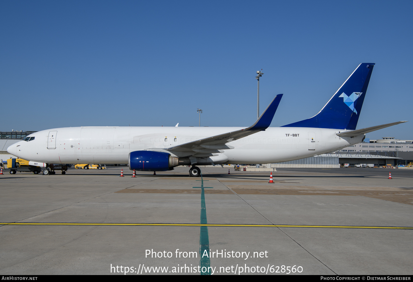 Aircraft Photo of TF-BBT | Boeing 737-883(SF) | Bluebird Nordic | AirHistory.net #628560