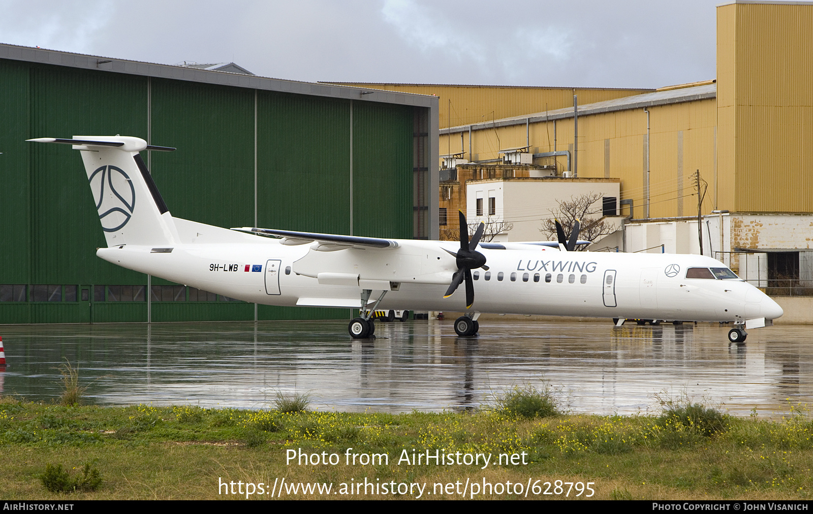 Aircraft Photo of 9H-LWB | Bombardier DHC-8-402 Dash 8 | Luxwing | AirHistory.net #628795