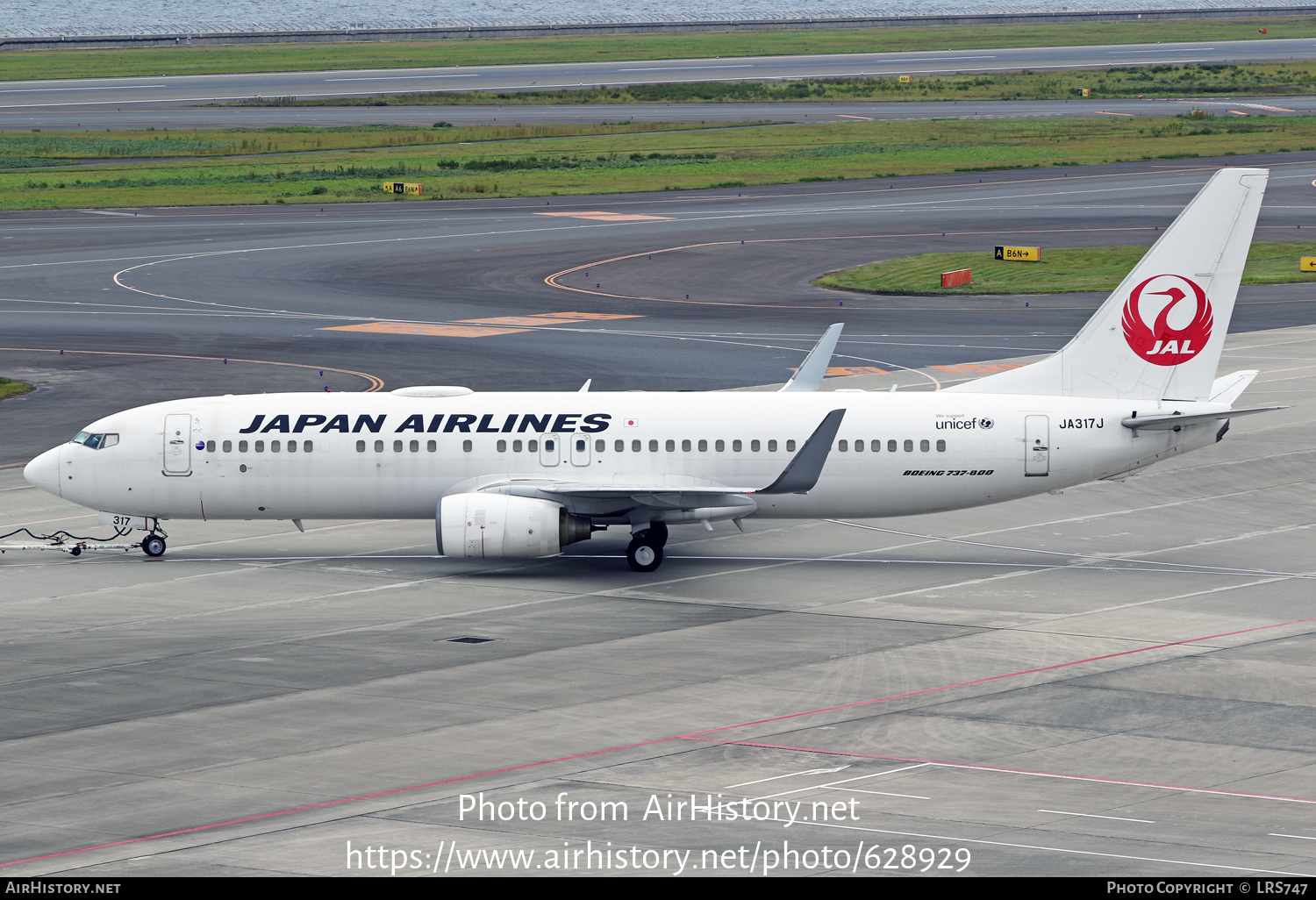 Aircraft Photo of JA317J | Boeing 737-846 | Japan Airlines - JAL | AirHistory.net #628929