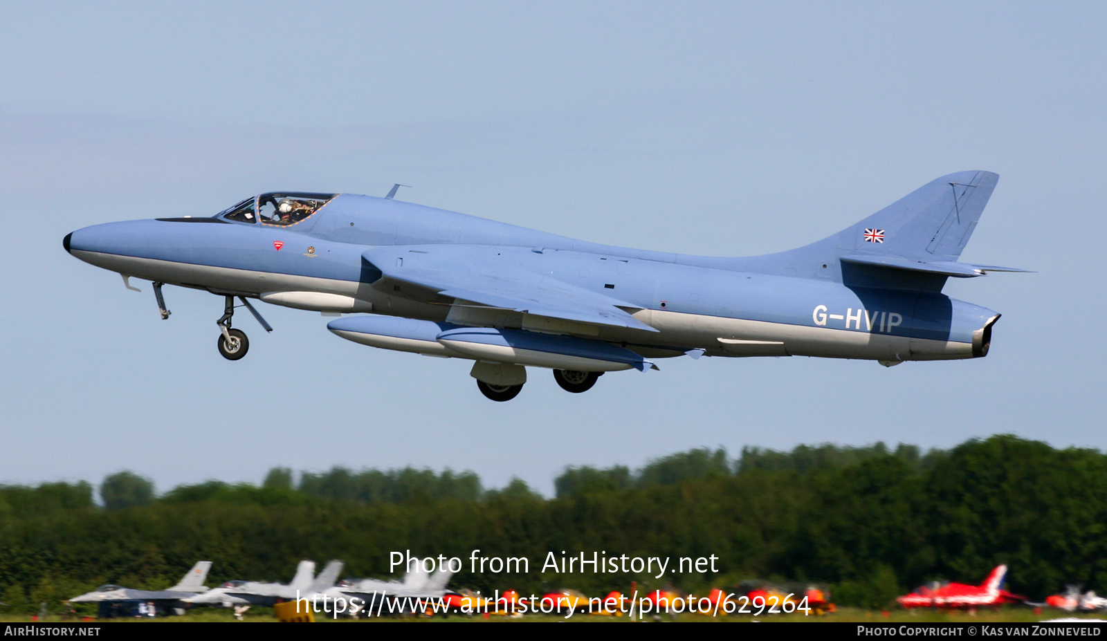 Aircraft Photo of G-HVIP | Hawker Hunter T68 | AirHistory.net #629264