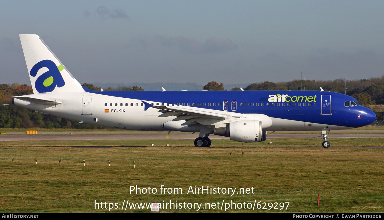 Aircraft Photo of EC-KIK | Airbus A320-211 | Air Comet | AirHistory.net #629297