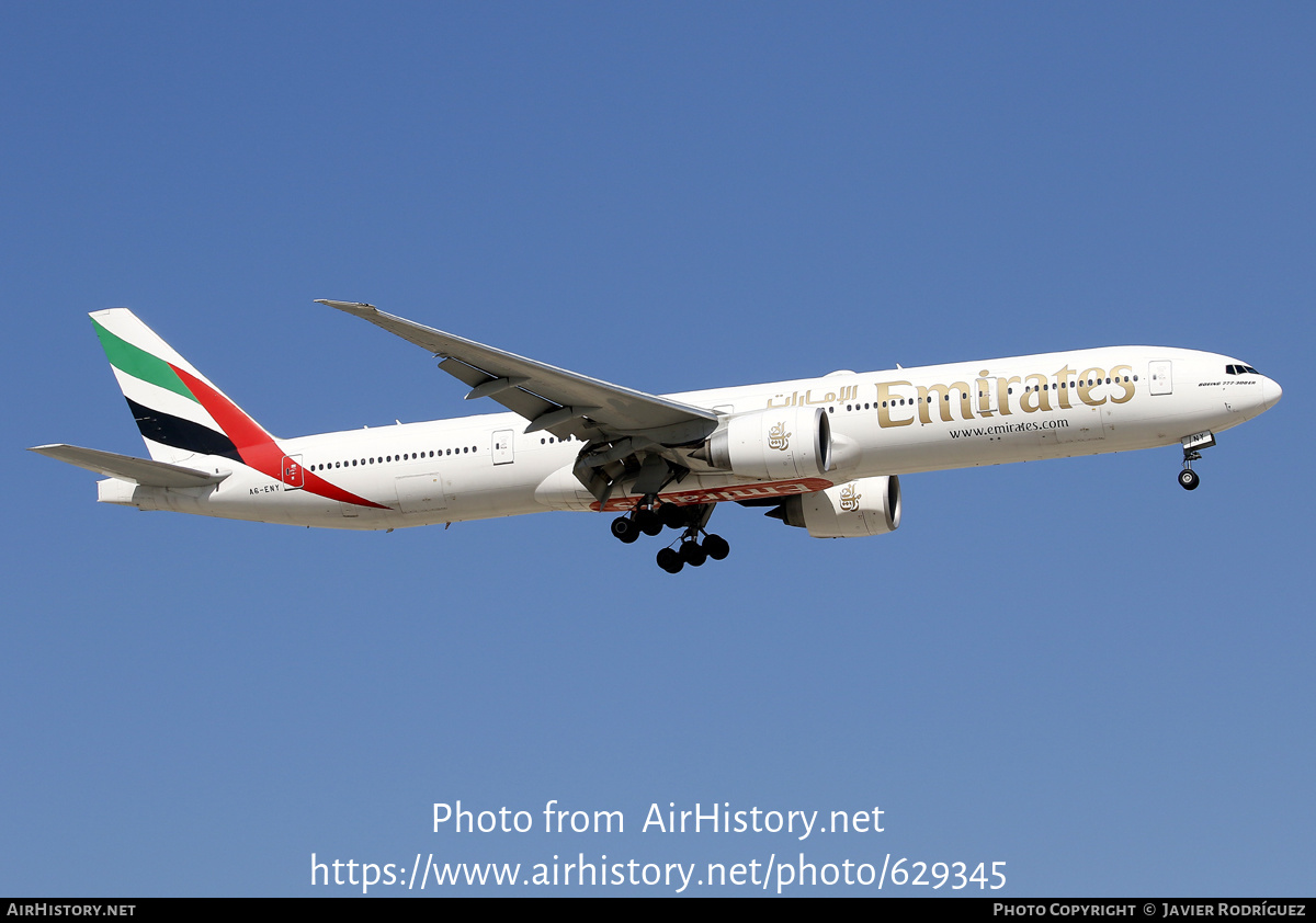 Aircraft Photo of A6-ENY | Boeing 777-31H/ER | Emirates | AirHistory.net #629345