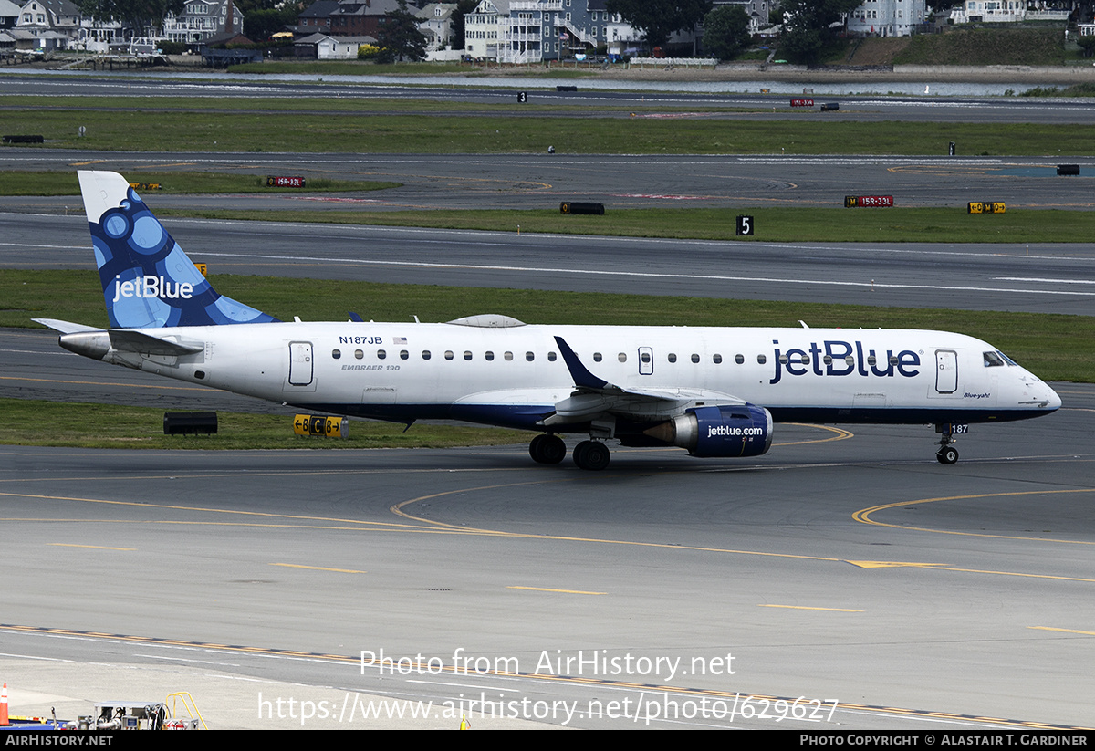 Aircraft Photo of N187JB | Embraer 190AR (ERJ-190-100IGW) | AirHistory.net #629627