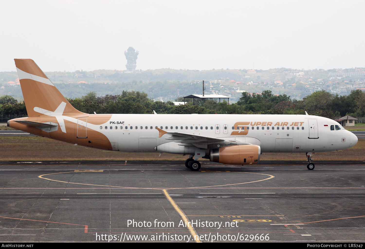 Aircraft Photo of PK-SAF | Airbus A320-232 | Super Air Jet | AirHistory.net #629666