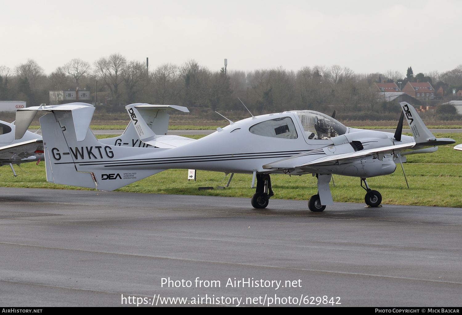 Aircraft Photo of G-WKTG | Diamond DA42 M-NG | DEA Specialised Airborne Operations | AirHistory.net #629842