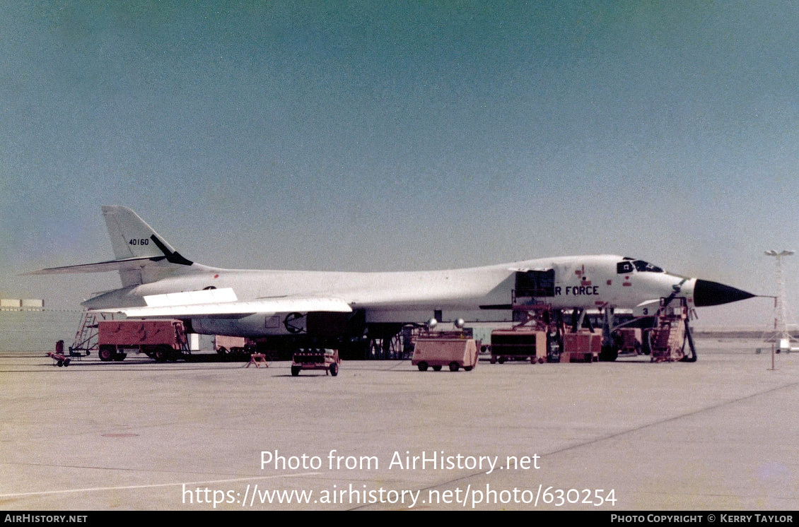 Aircraft Photo of 74-0160 / 40160 | Rockwell B-1A Lancer | USA - Air Force | AirHistory.net #630254