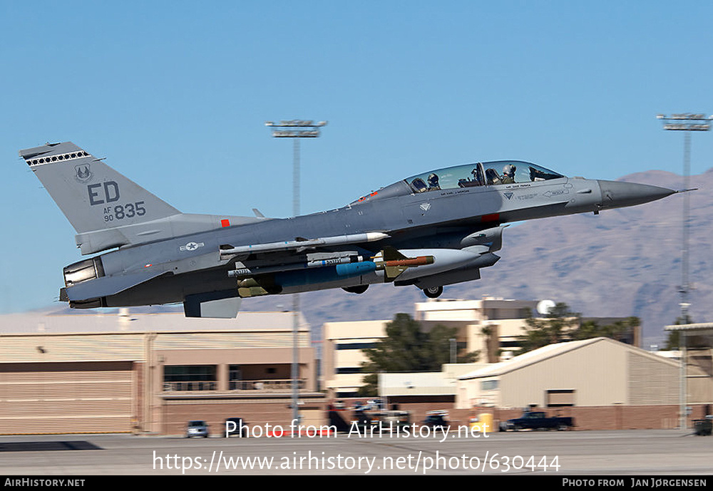 Aircraft Photo of 90-0835 / AF90-835 | General Dynamics F-16DM Fighting Falcon | USA - Air Force | AirHistory.net #630444