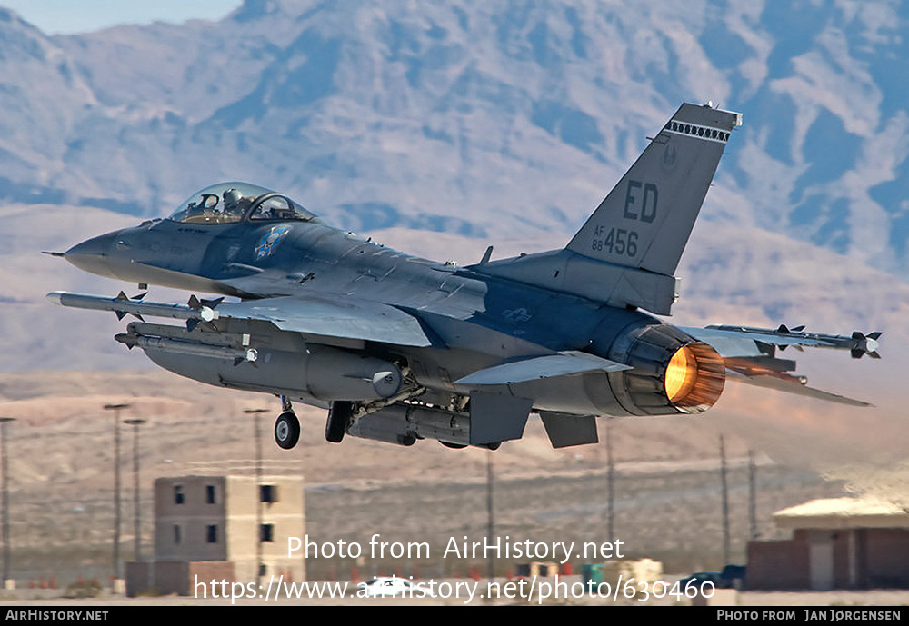 Aircraft Photo of 88-0456 / AF88-456 | General Dynamics F-16CM Fighting Falcon | USA - Air Force | AirHistory.net #630460