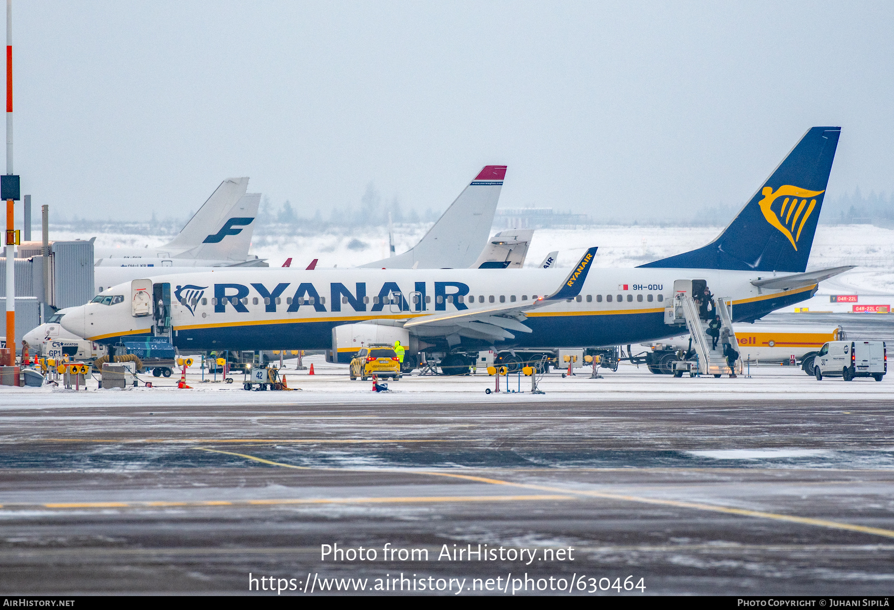 Aircraft Photo of 9H-QDU | Boeing 737-800 | Ryanair | AirHistory.net #630464