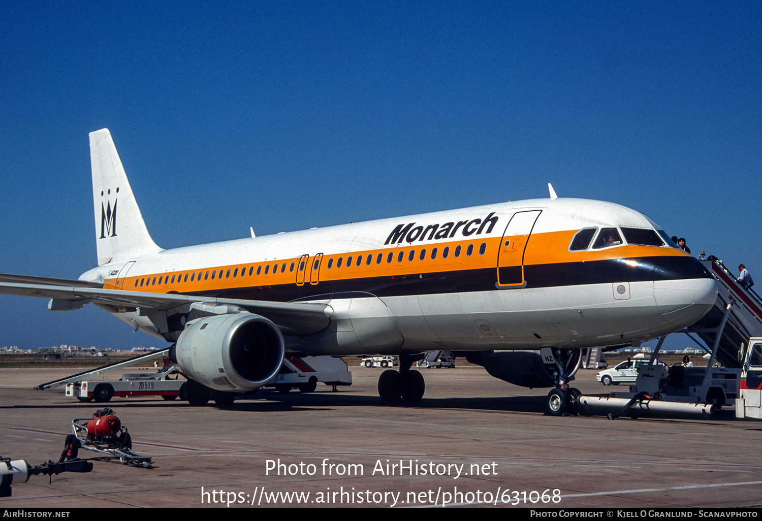 Aircraft Photo of G-MONZ | Airbus A320-212 | Monarch Airlines | AirHistory.net #631068