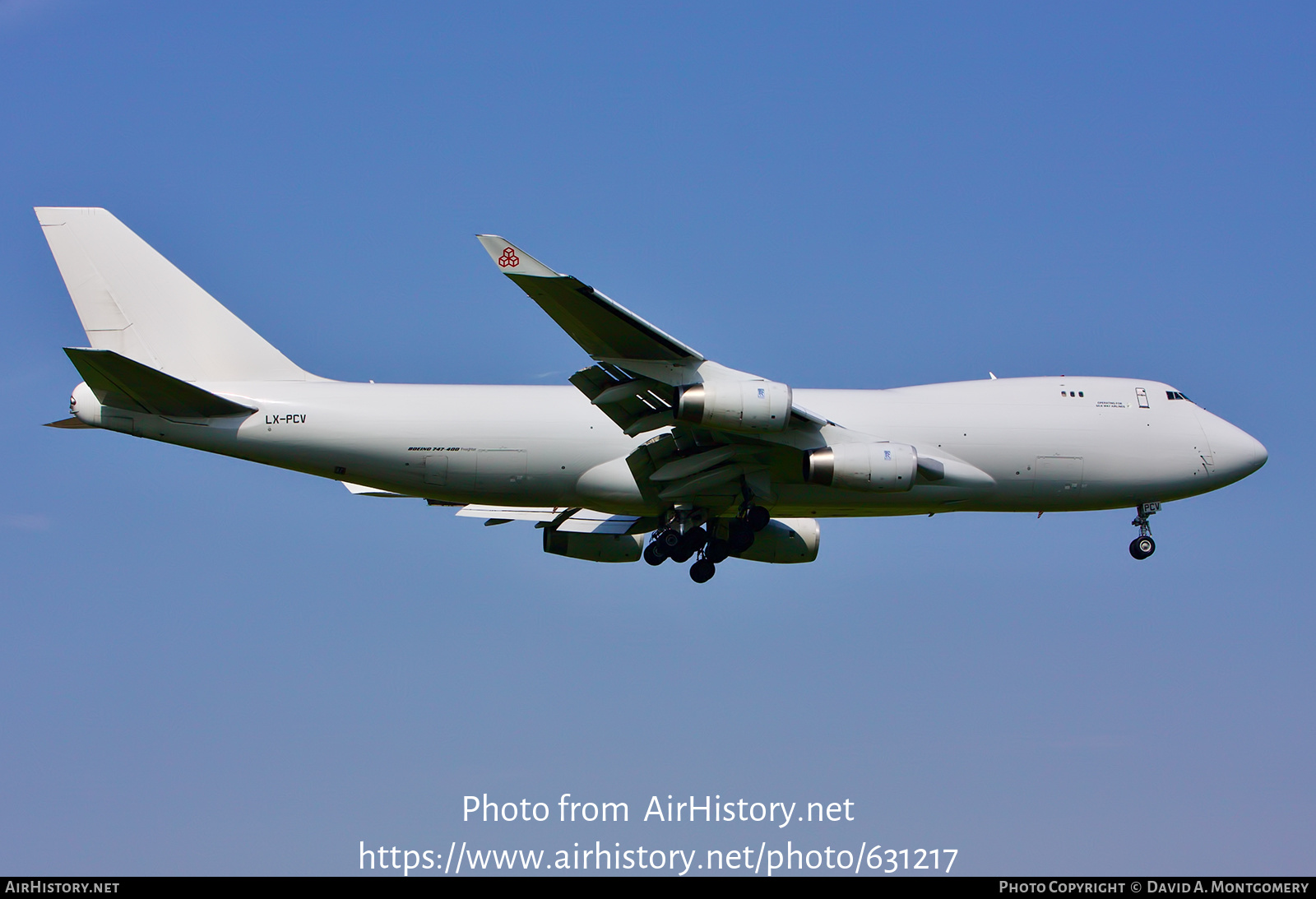 Aircraft Photo of LX-PCV | Boeing 747-4R7F/SCD | Silk Way Airlines | AirHistory.net #631217