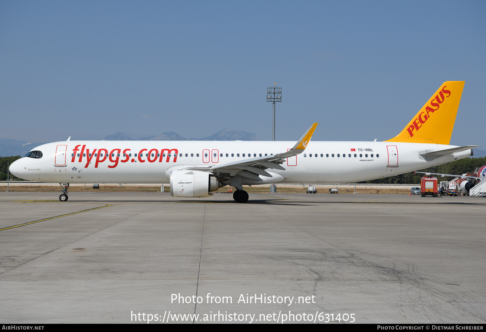 Aircraft Photo of TC-RBL | Airbus A321-251N | Pegasus Airlines | AirHistory.net #631405