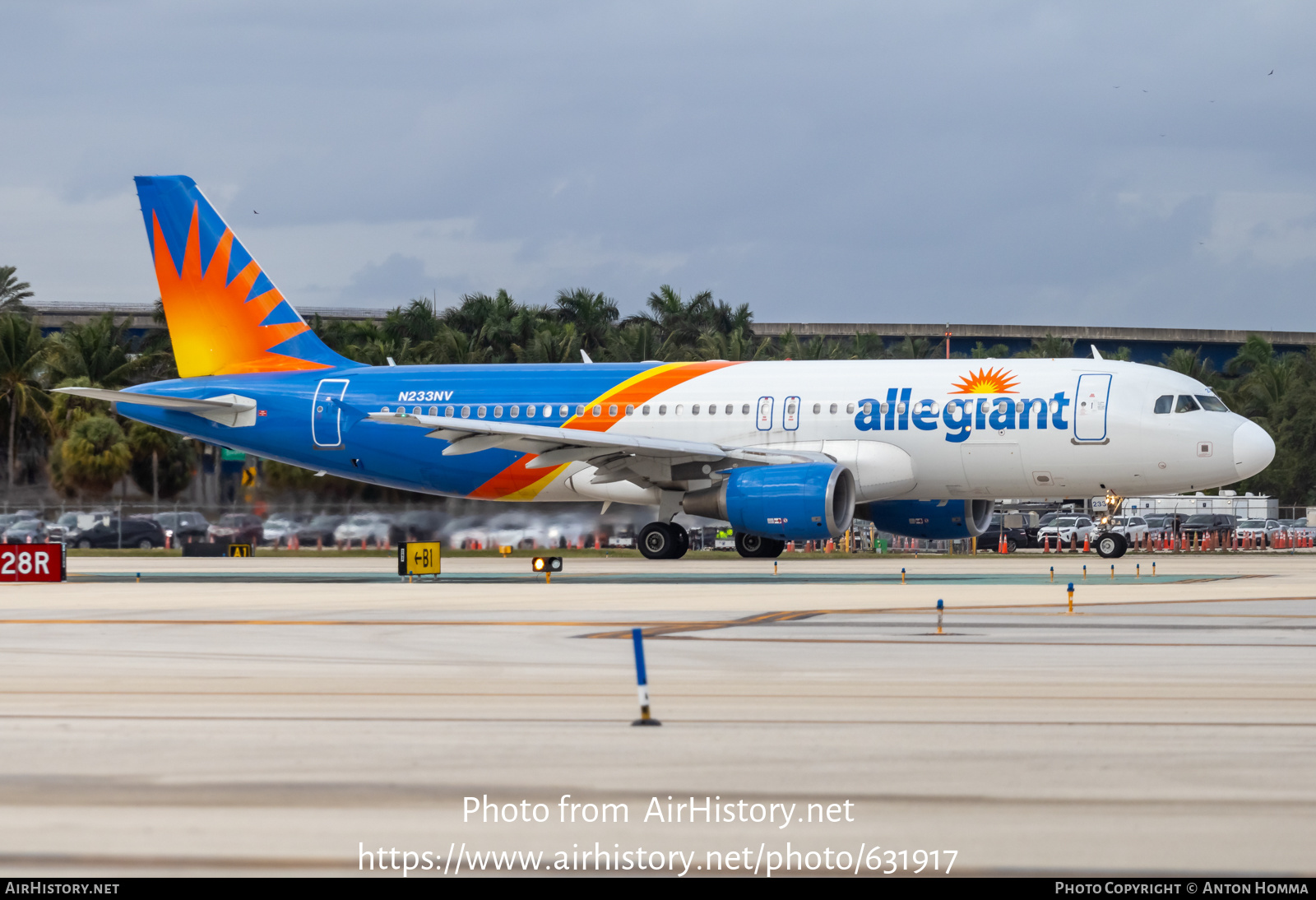 Aircraft Photo of N233NV | Airbus A320-214 | Allegiant Air | AirHistory.net #631917