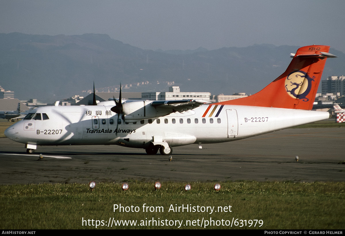 Aircraft Photo of B-22207 | ATR ATR-42-300 | TransAsia Airways | AirHistory.net #631979