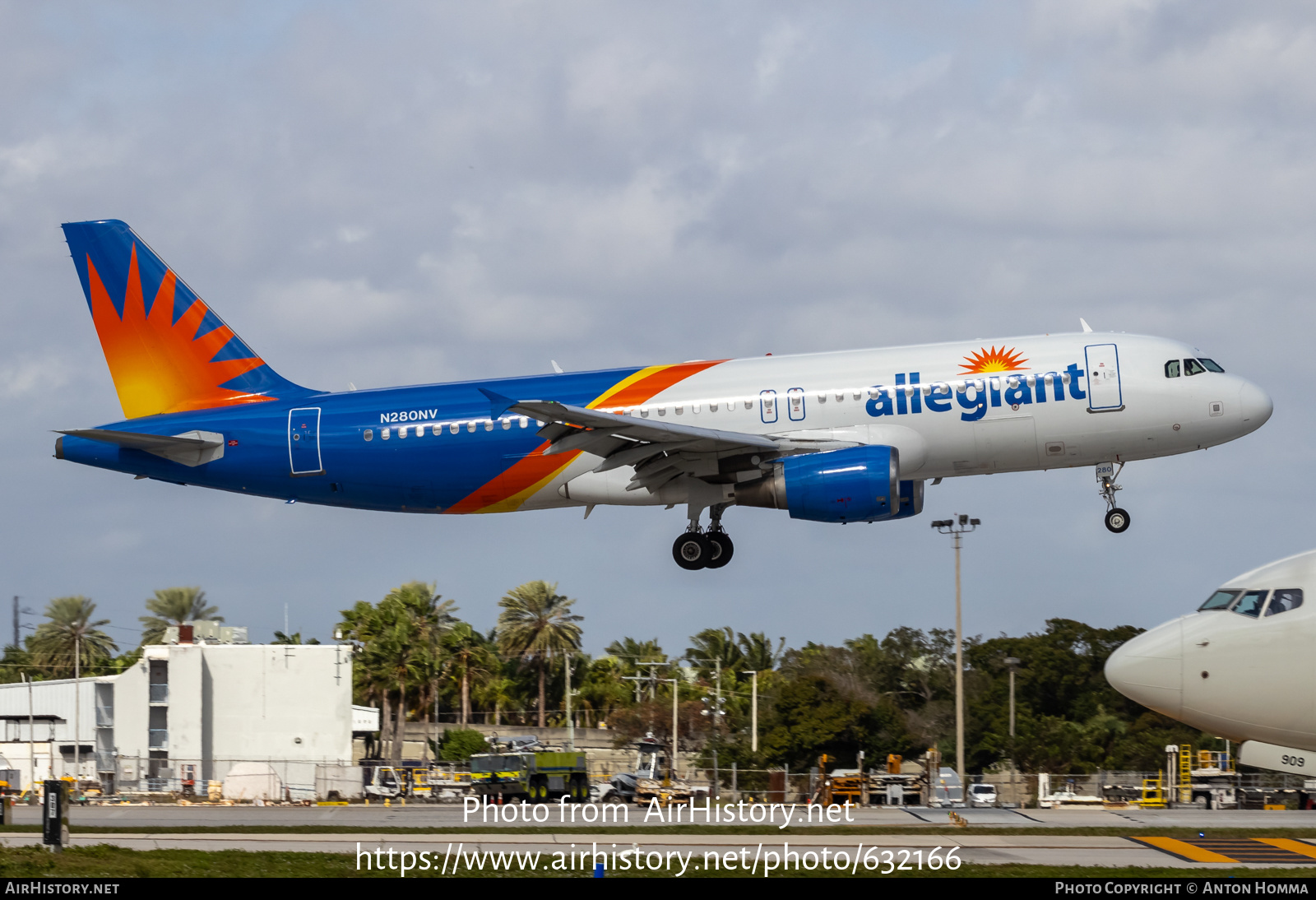 Aircraft Photo of N280NV | Airbus A320-214 | Allegiant Air | AirHistory.net #632166