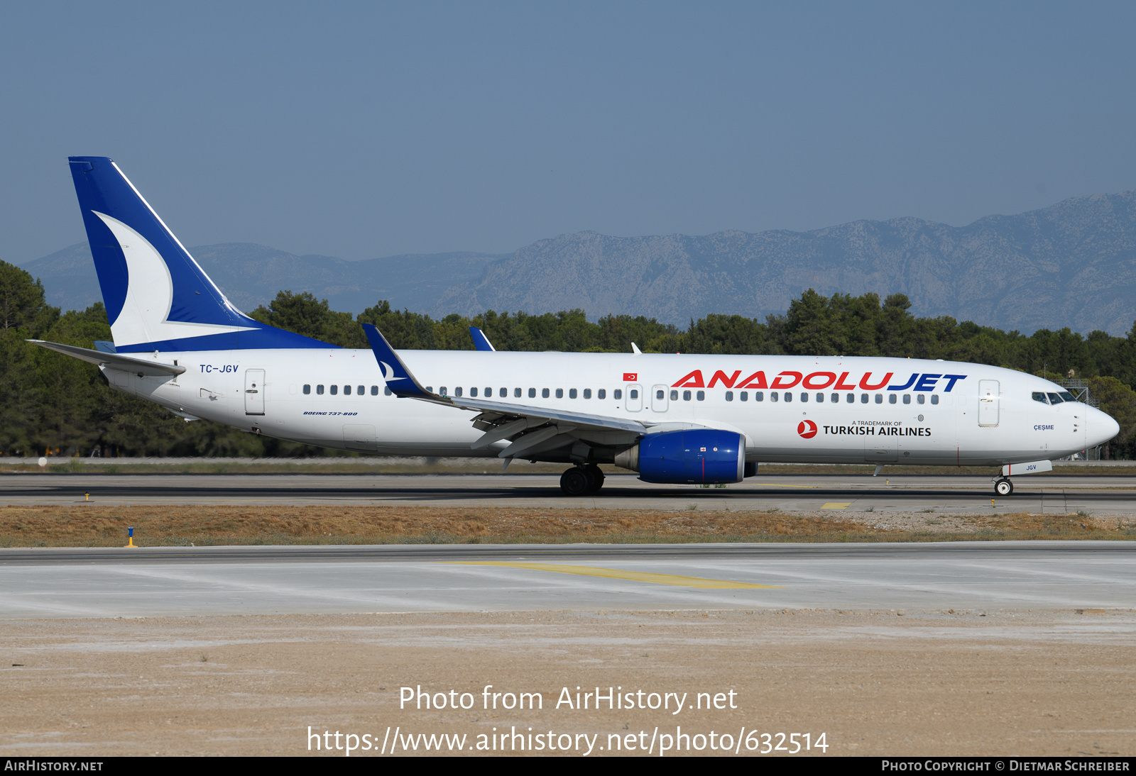 Aircraft Photo of TC-JGV | Boeing 737-8F2 | AnadoluJet | AirHistory.net #632514