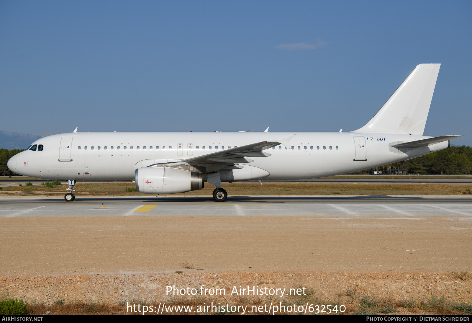 Aircraft Photo of LZ-DBT | Airbus A320-232 | AirHistory.net #632540