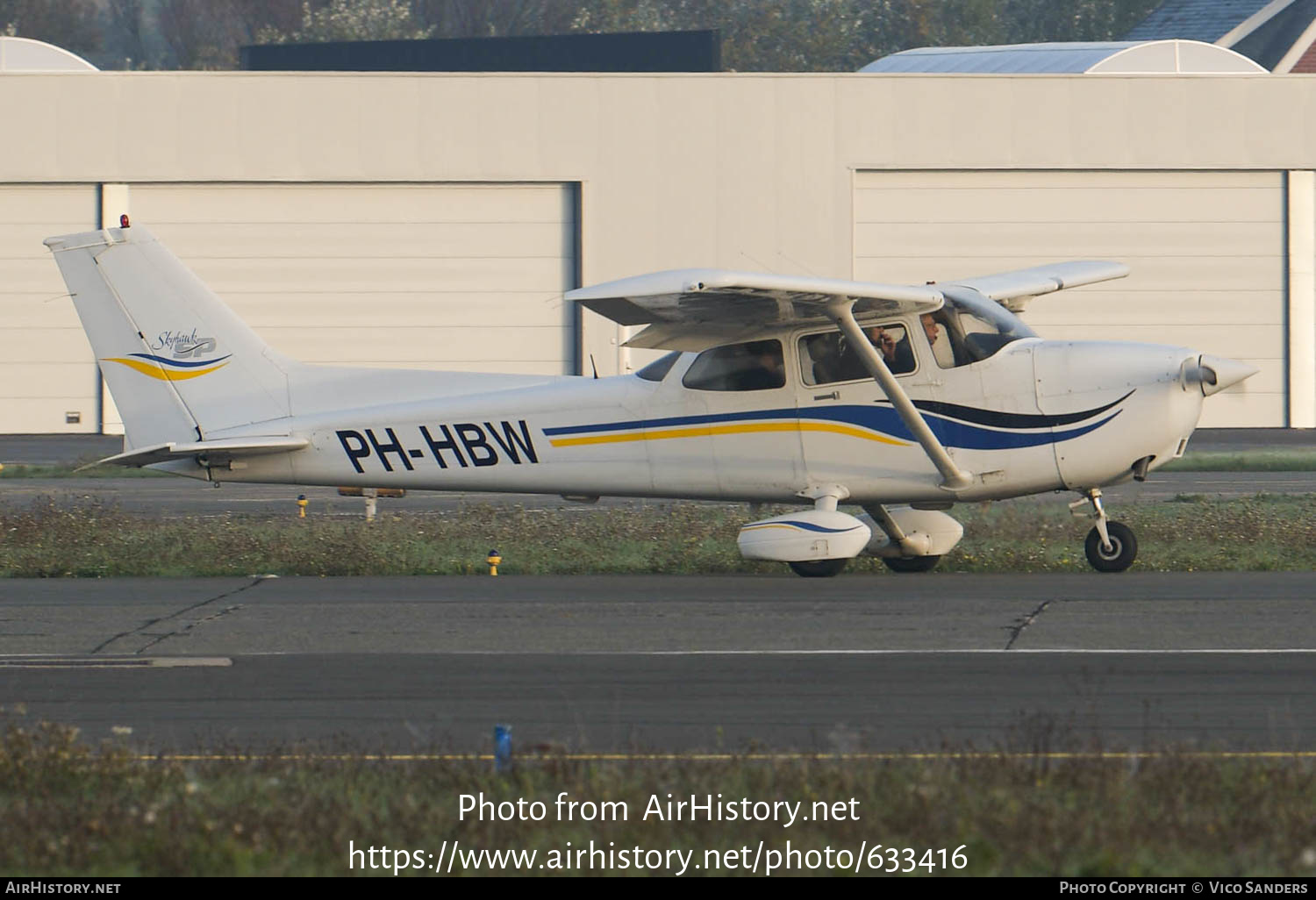 Aircraft Photo of PH-HBW | Cessna 172S Skyhawk SP | AirHistory.net #633416