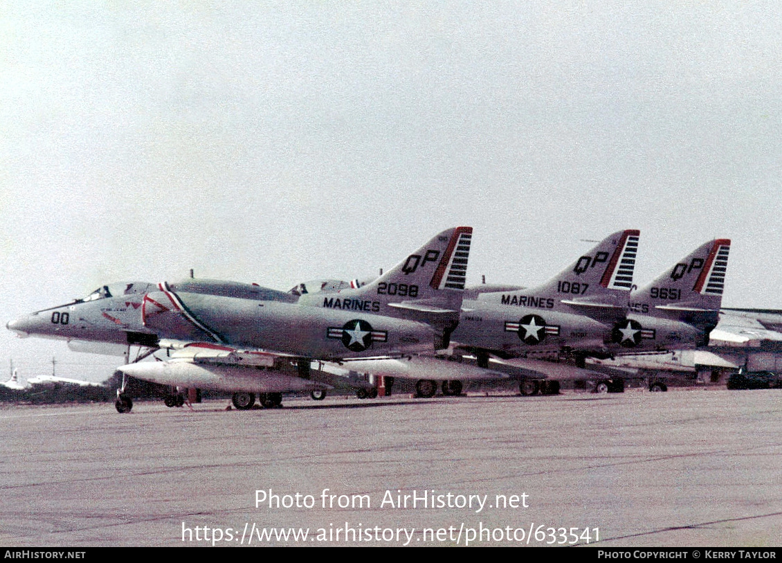 Aircraft Photo of 152098 | Douglas A-4E Skyhawk (A4D-5) | USA - Marines | AirHistory.net #633541