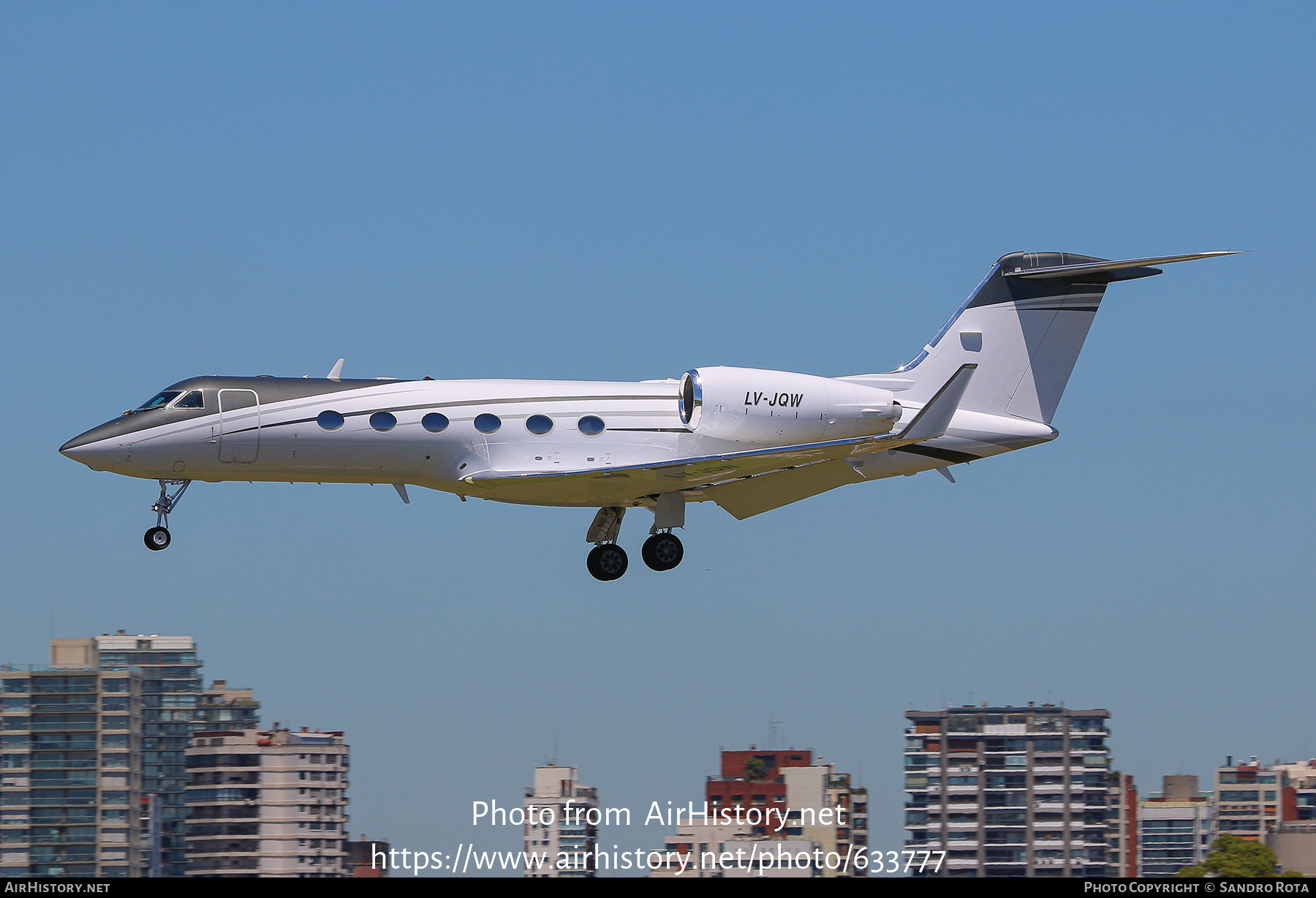 Aircraft Photo of LV-JQW | Gulfstream Aerospace G-IV Gulfstream G400 | AirHistory.net #633777