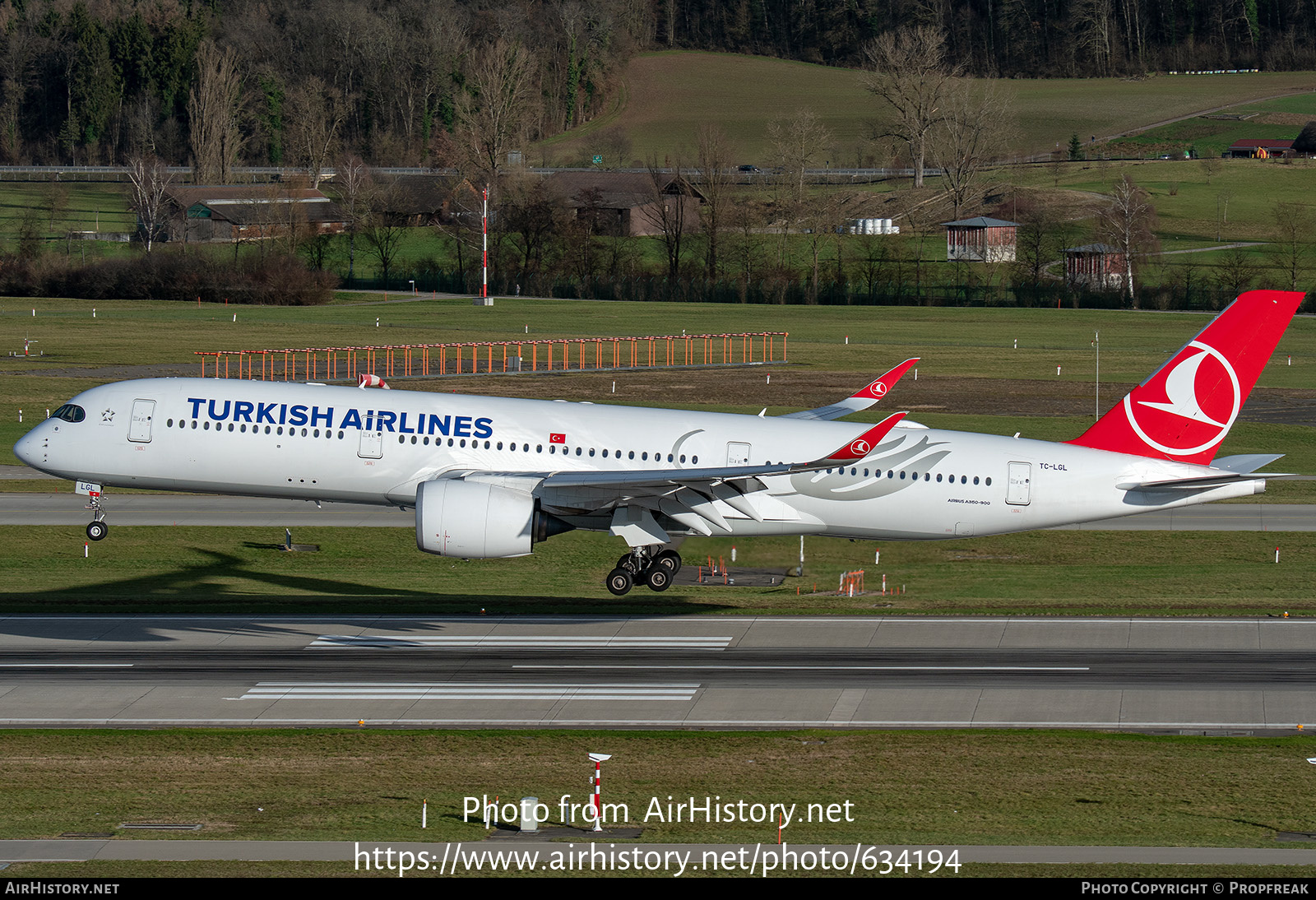 Aircraft Photo of TC-LGL | Airbus A350-941 | Turkish Airlines | AirHistory.net #634194