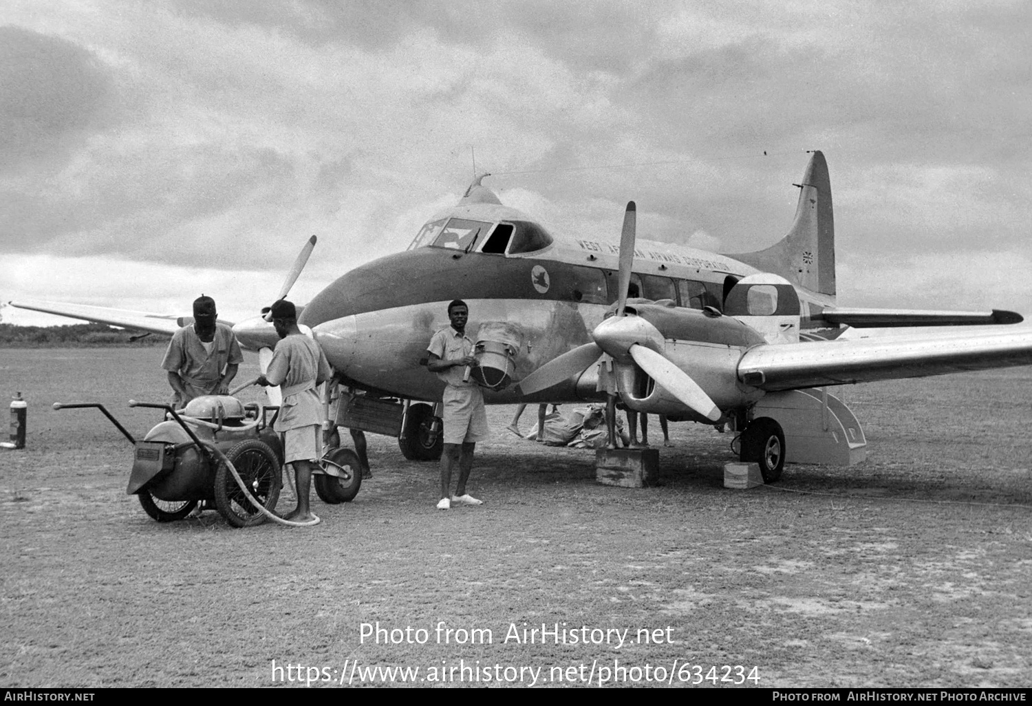 Aircraft Photo of VR-NIT | De Havilland D.H. 104 Dove 1B | West African Airways | AirHistory.net #634234