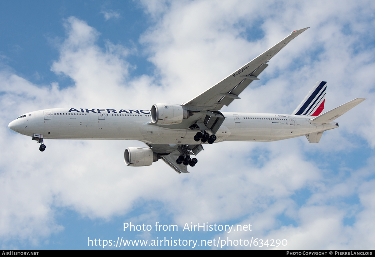 Aircraft Photo of F-GZNH | Boeing 777-328/ER | Air France | AirHistory.net #634290