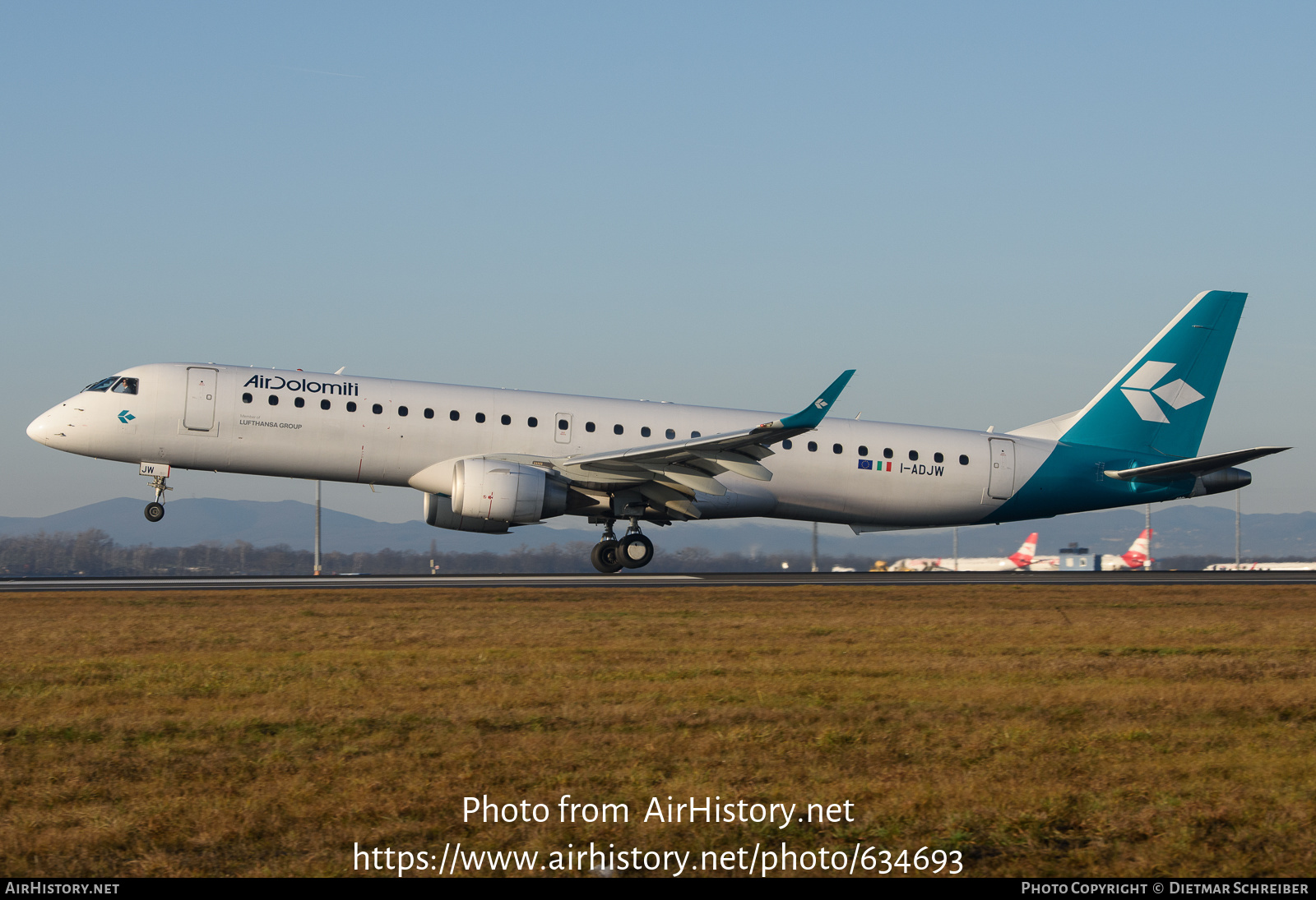 Aircraft Photo of I-ADJW | Embraer 195LR (ERJ-190-200LR) | Air Dolomiti | AirHistory.net #634693