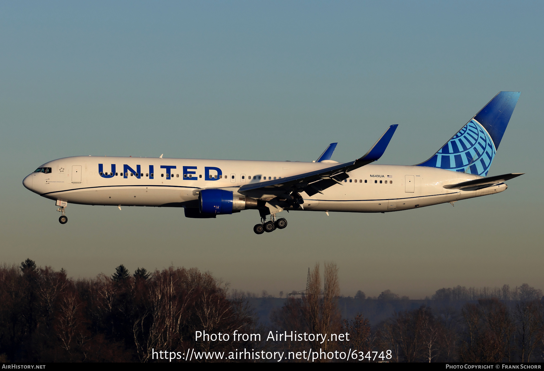 Aircraft Photo of N649UA | Boeing 767-322/ER | United Airlines | AirHistory.net #634748