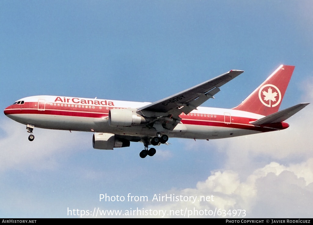 Aircraft Photo of C-GDSY | Boeing 767-233/ER | Air Canada | AirHistory.net #634973