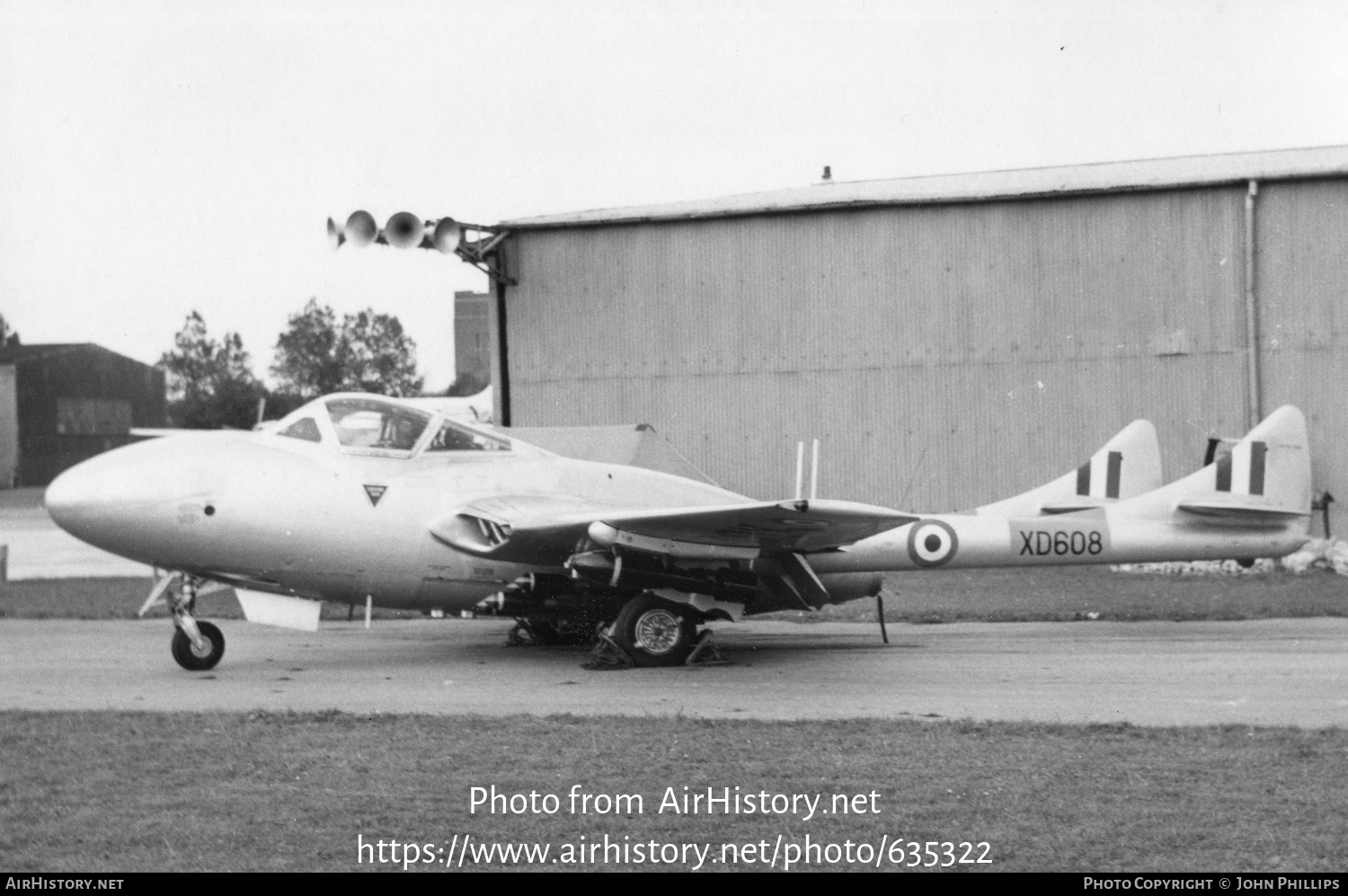 Aircraft Photo of XD608 | De Havilland D.H. 115 Vampire T11 | UK - Air ...