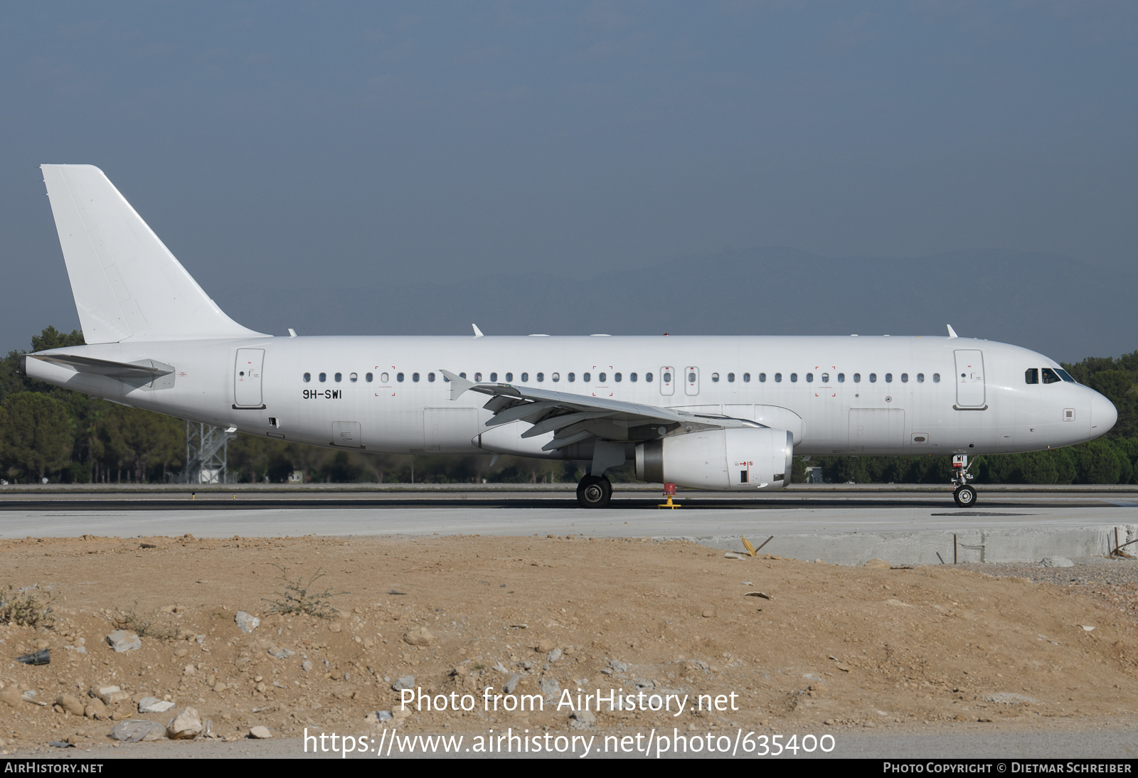 Aircraft Photo of 9H-SWI | Airbus A320-232 | AirHistory.net #635400