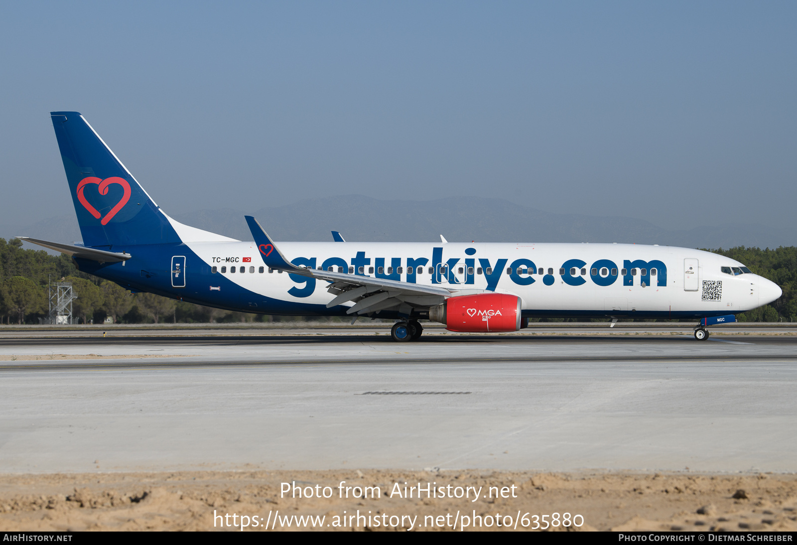 Aircraft Photo of TC-MGC | Boeing 737-83N | MGA - Mavi Gok Aviation | AirHistory.net #635880