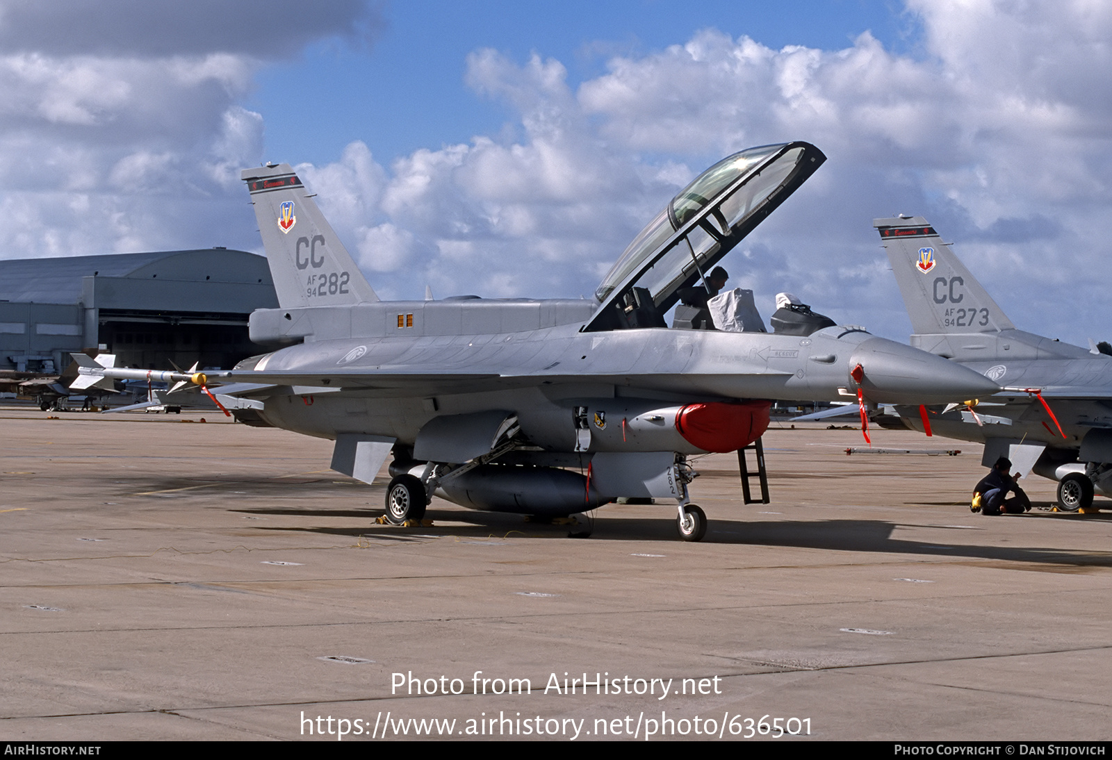 Aircraft Photo of 94-0282 / AF94-282 | General Dynamics F-16D Fighting Falcon | Singapore - Air Force | AirHistory.net #636501